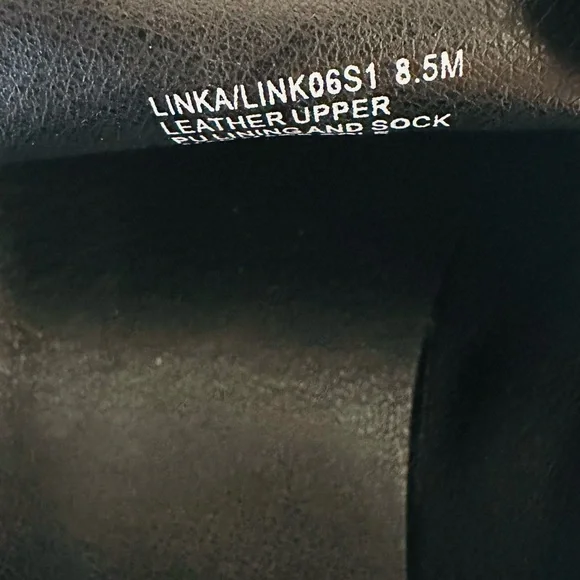 Aldo Shiny Black Loafers with Gold Chain - Picture 3 of 4